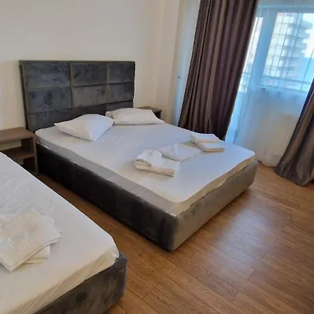Royal Hotel
